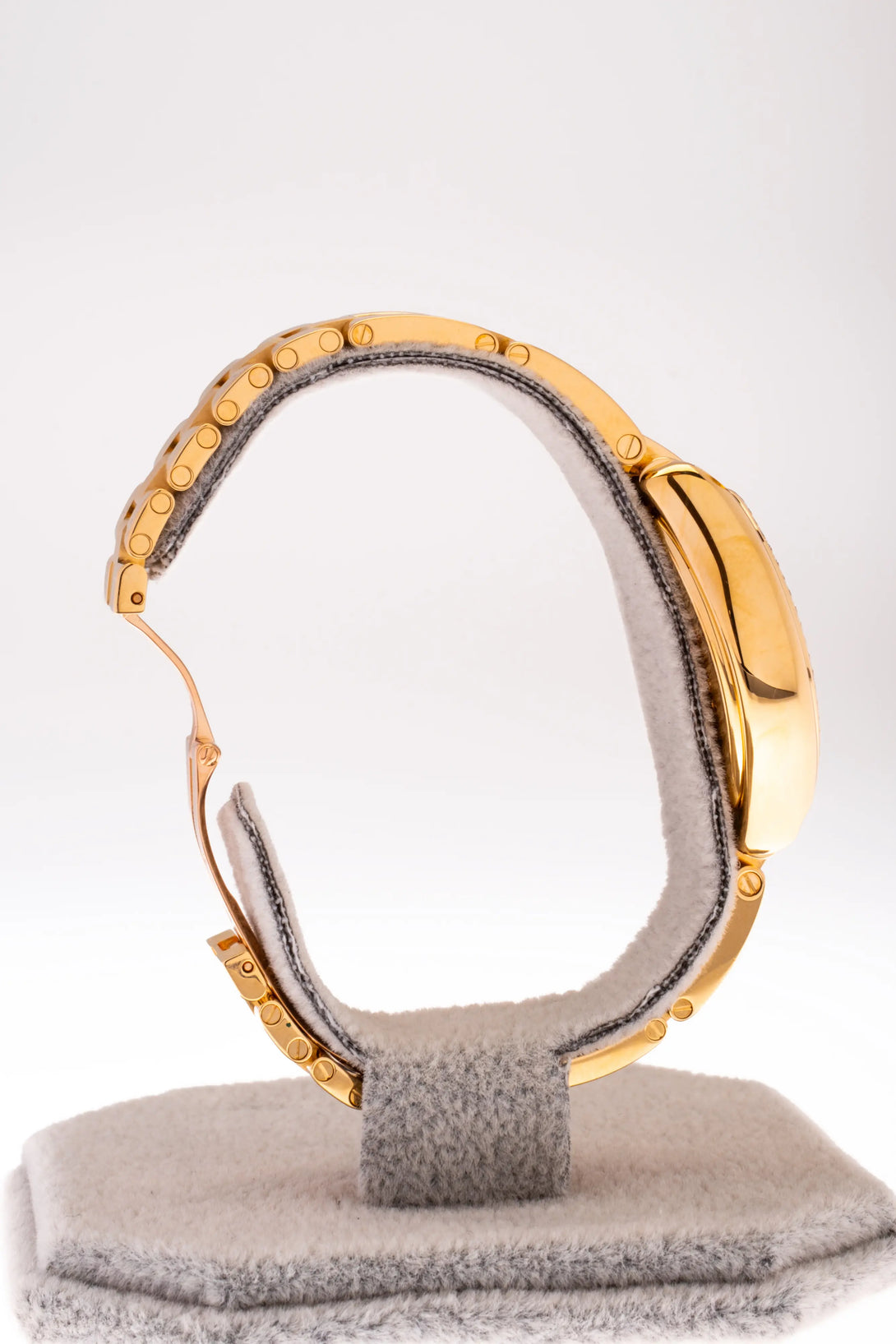 Cartier Roadster 31 mm 18k Yellow Gold Factory Diamond Watch