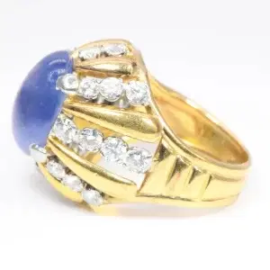 Bvlgari ‘Trombino’ 13ct Cabochon Sapphire & Diamond Ring