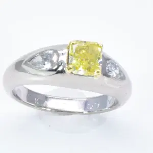 Graff 18k White Gold Fancy Intense Yellow Diamond Ring