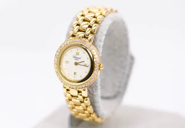 Chopard Classic Diamond 18k Yellow Gold Ladies Watch