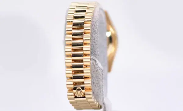 Gold hot sale presidential bracelet