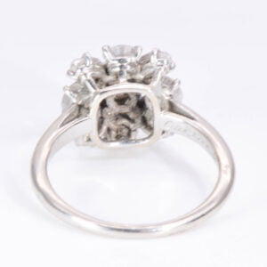 Cartier Flower Platinum 2.10 ct Diamond Ring Vintage 1960s