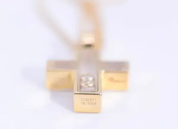 Chopard Happy Diamonds 18k Yellow Gold Cross Necklace