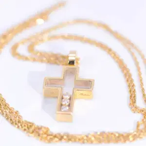 Chopard Happy Diamonds 18k Yellow Gold Cross Necklace