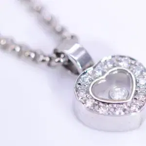 Chopard Happy Diamonds 18k White Gold Heart Necklace