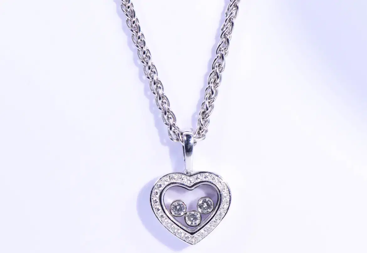 Chopard Happy Diamonds 18k White Gold Diamond Heart Necklace