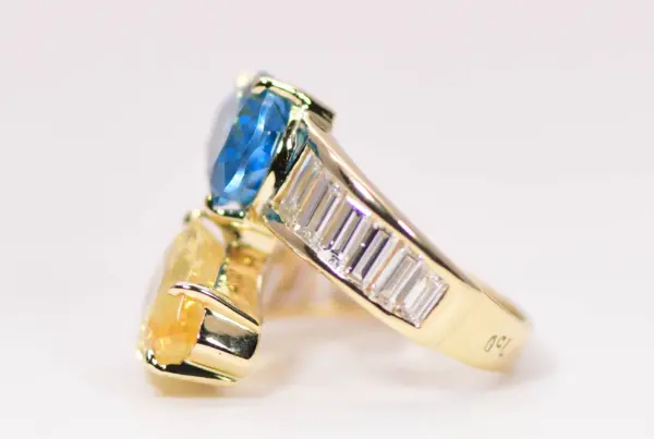 Toi et Moi 6.65ct Unheated Yellow Sapphire Blue Topaz Diamond 18K Gold