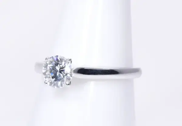 Cartier 0.90 ct Diamond Platinum Engagement Ring