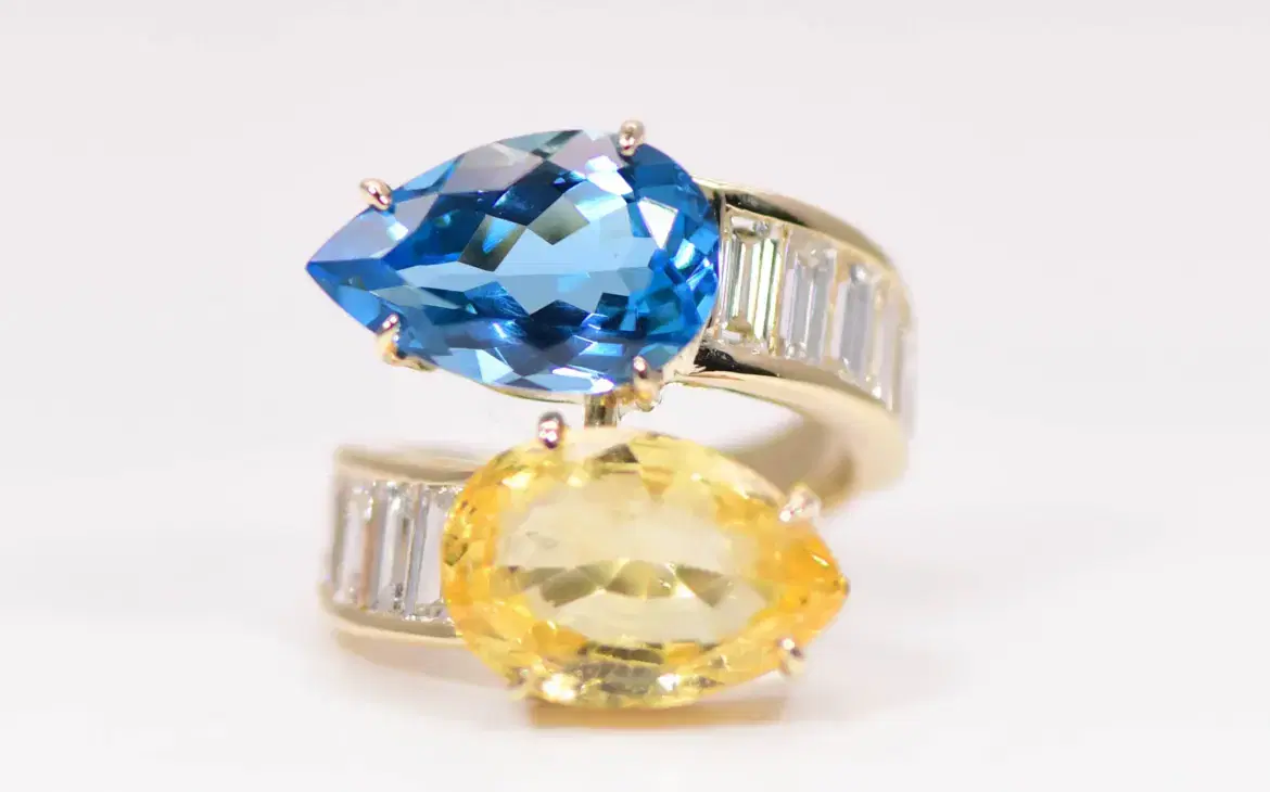 Toi et Moi 6.65ct Unheated Yellow Sapphire Blue Topaz Diamond 18K Gold