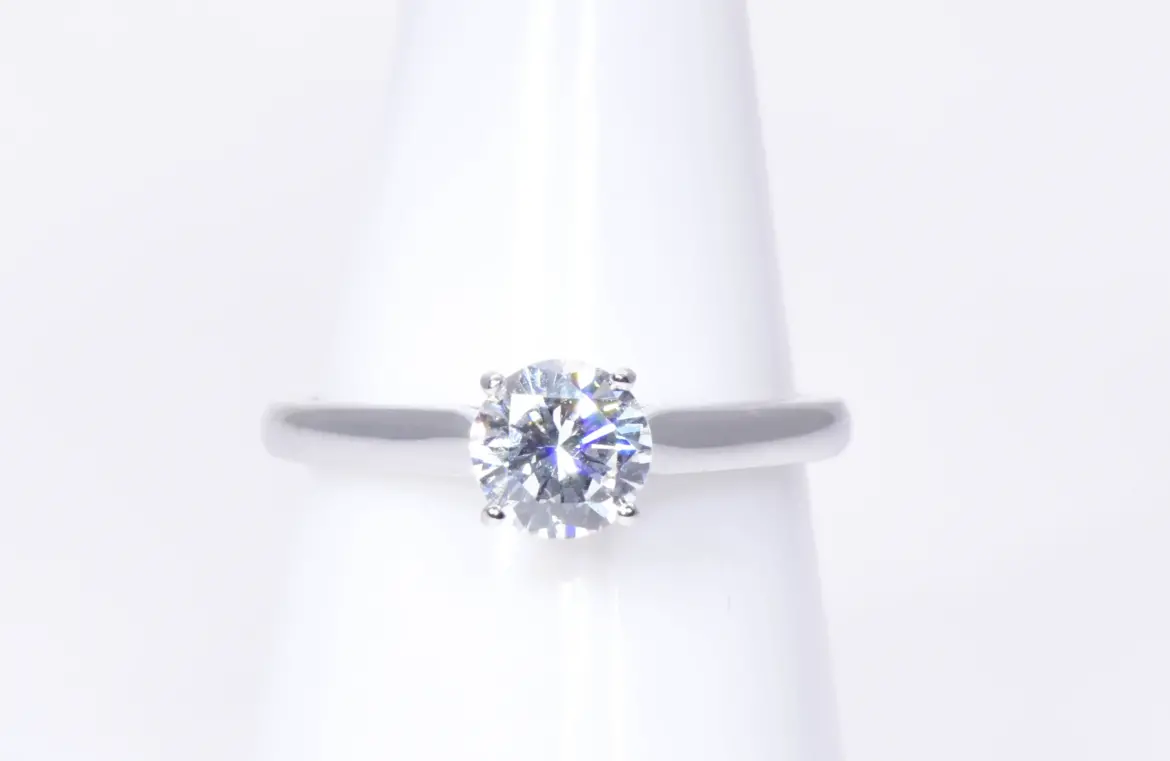 Cartier 0.90 ct Diamond Platinum Engagement Ring