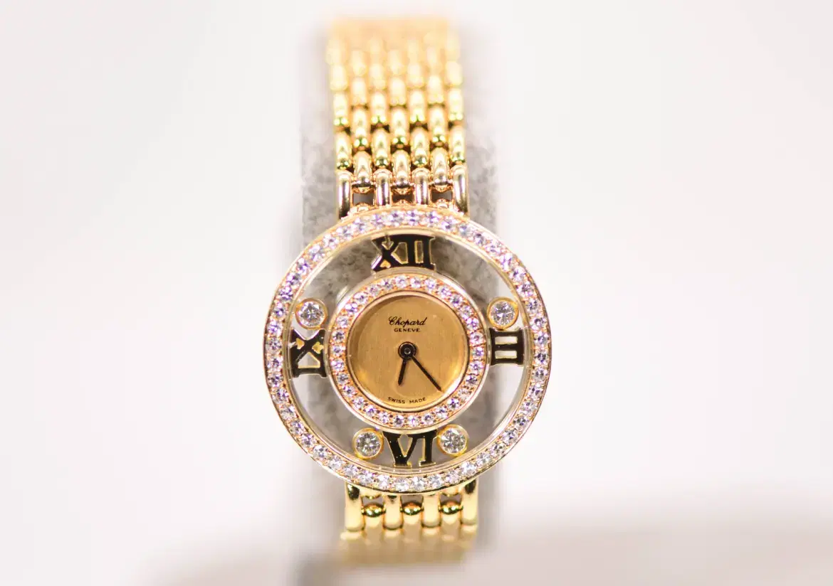 Chopard ‘Happy Diamonds’ Ladies 18k Gold Diamond Watch