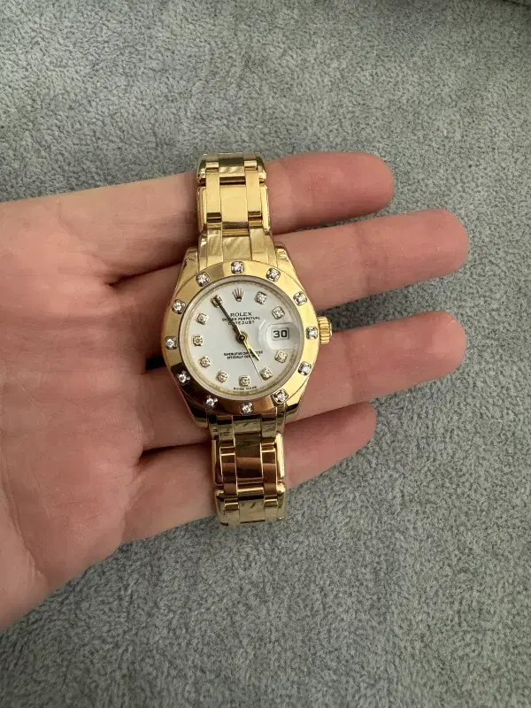 Rolex Pearlmaster 29mm 18k Yellow Gold and Factory Diamonds